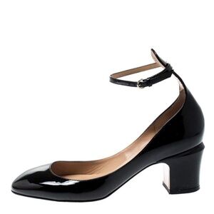 VALENTINO BLACK PATENT LEATHER TANGO PUMPS SIZE 40